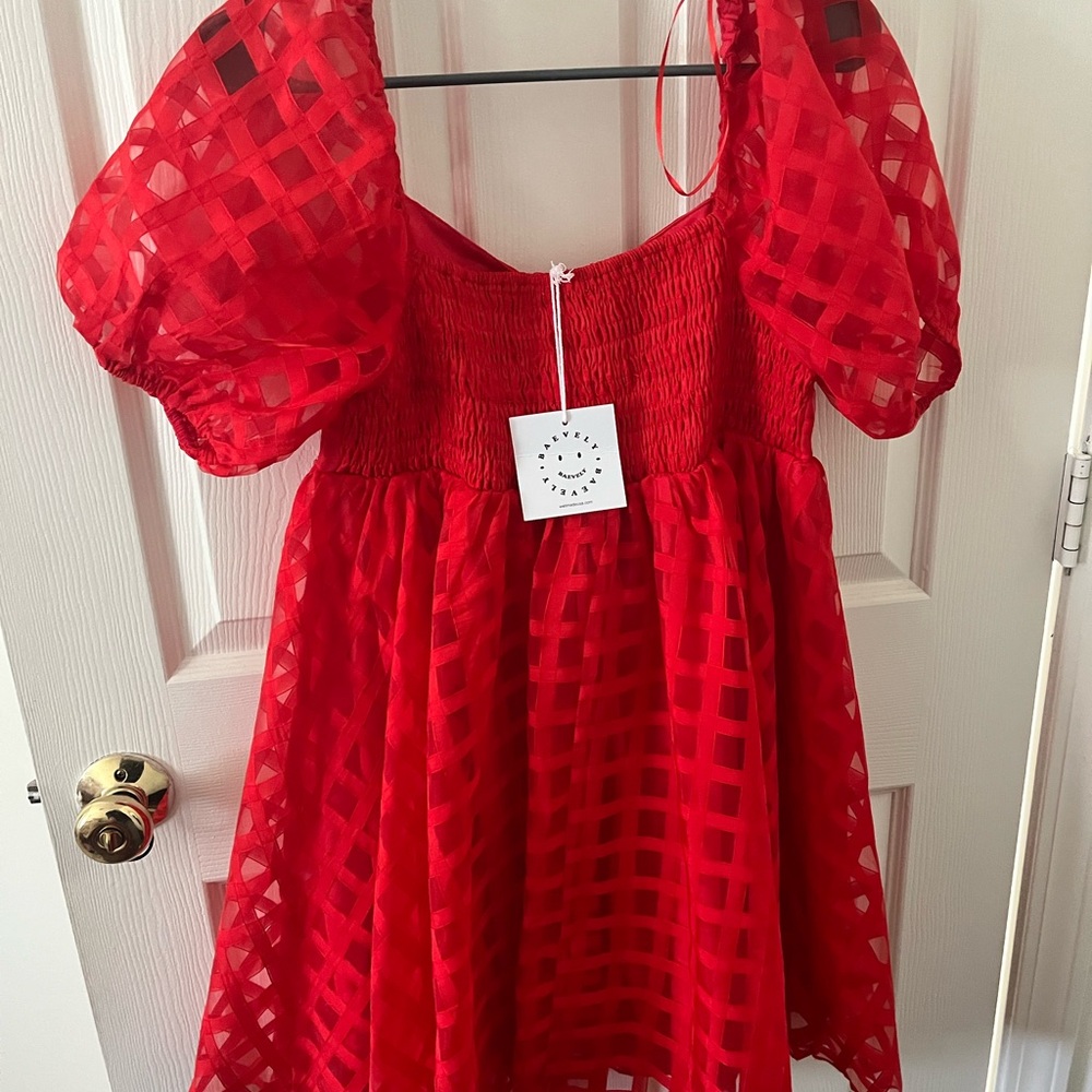 Red Sundress with Puff Sleeves for Cocktail Night Out